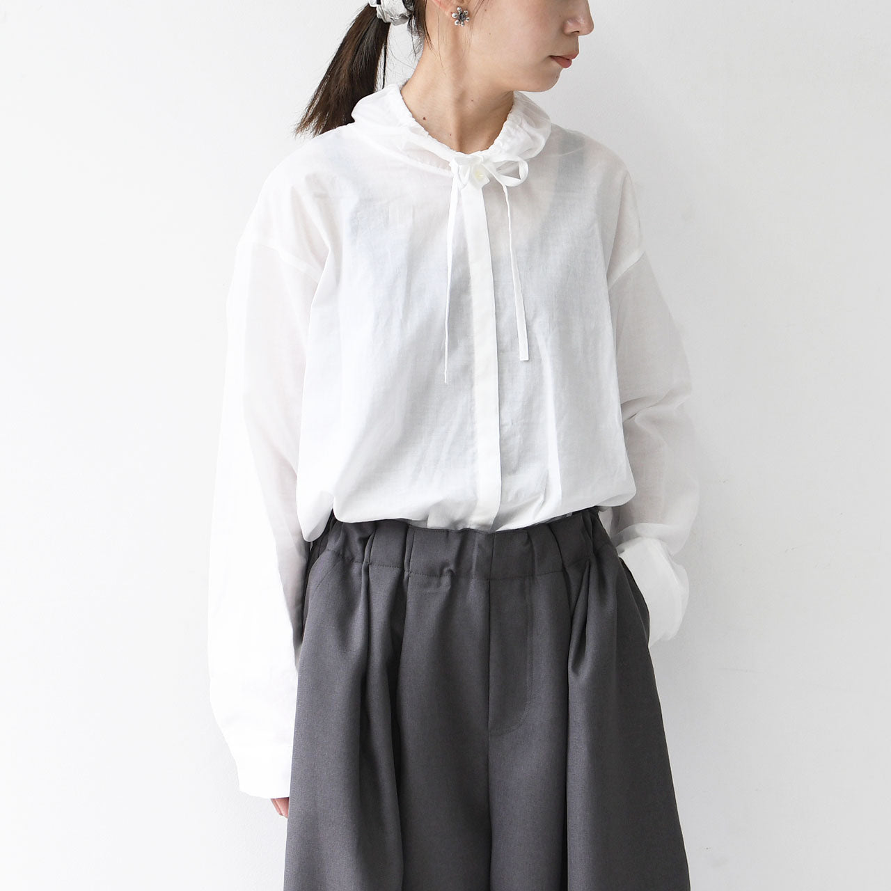 mizuiro ind [ミズイロ インド] gathered stand collar shirt [3-230106] ギャザースタンドカラーシャツ [2025AW]