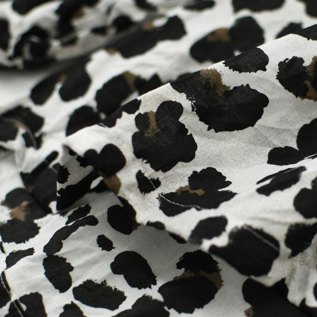 mizuiro ind [ミズイロ インド] animal print hood P/O [3-230142] アニマルプリントフードパーカー・フード・アニマル・長袖・ワイドシルエット・LADY'S [2026AW]
