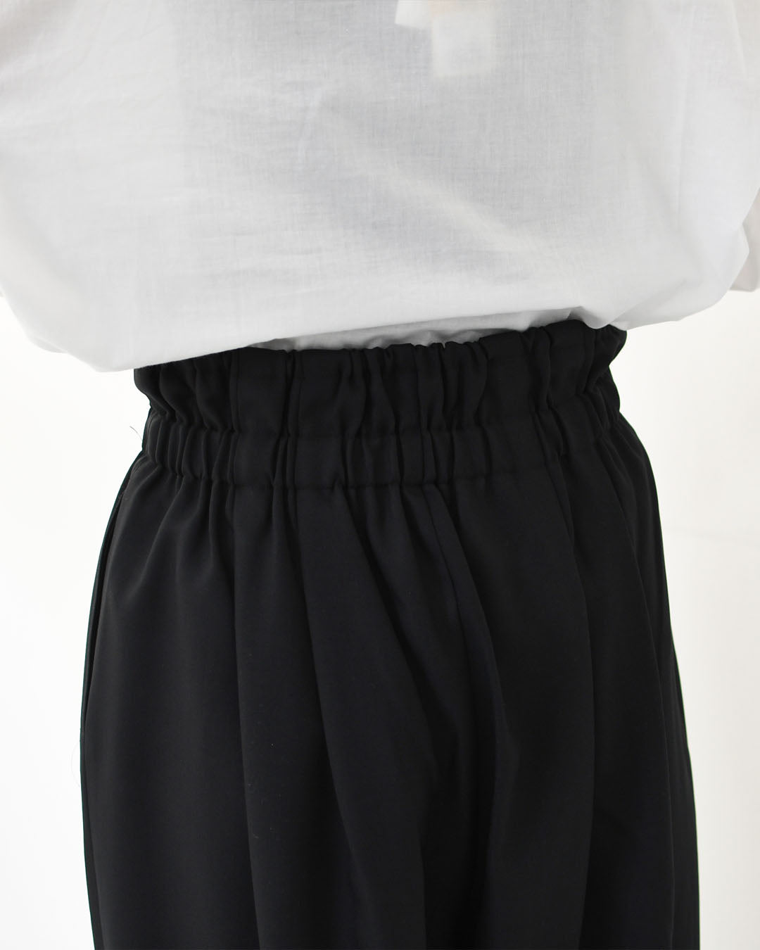 mizuiro ind [ミズイロ インド] high waist tuck PT [3-260077] ハイウエストタックパンツ [2025AW]