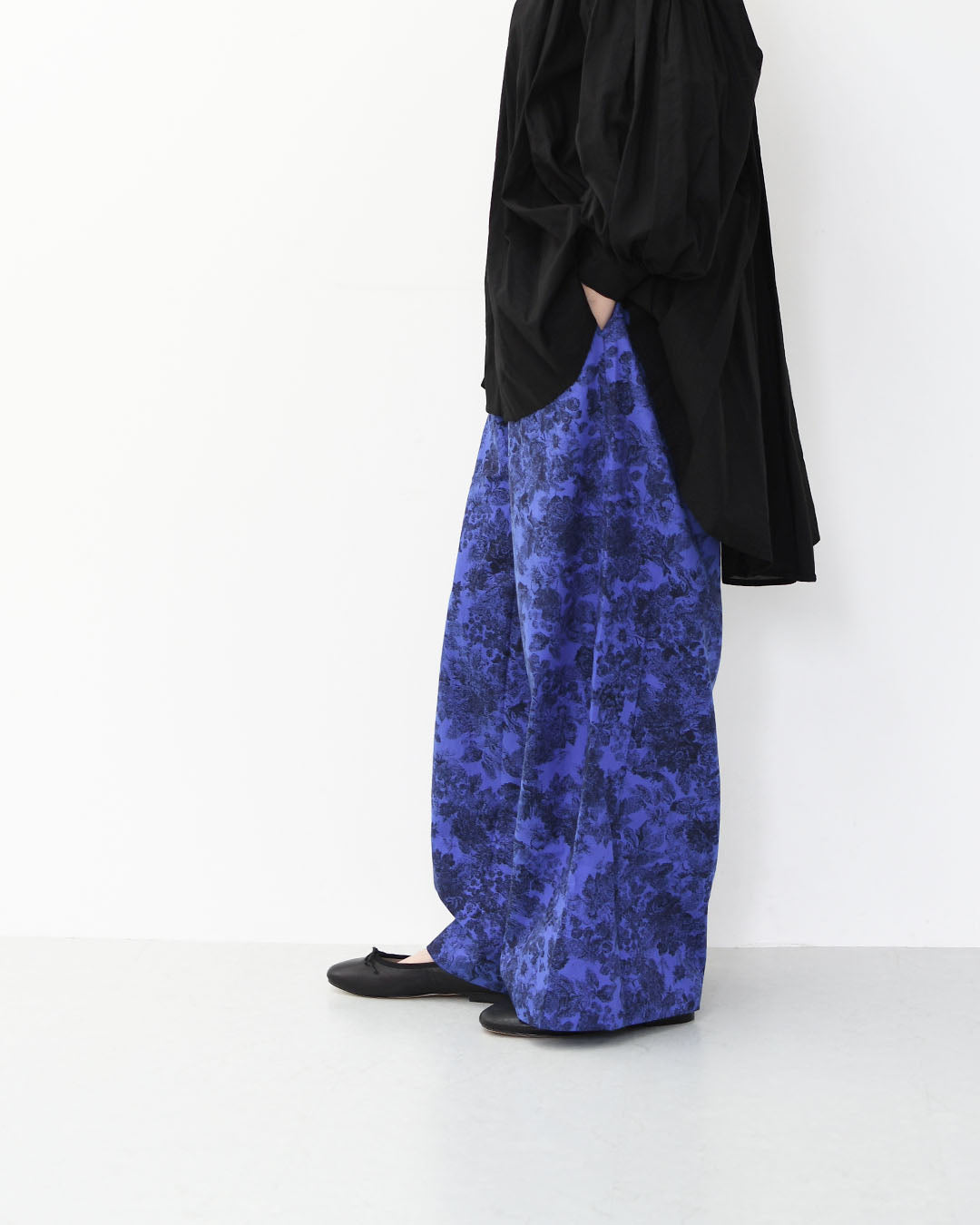 mizuiro ind [ミズイロ インド] print easy PT [3-260079] プリントイージーパンツ・プリントパンツ・ワイドパンツ・ルーズシルエット・LADY'S [2025AW]