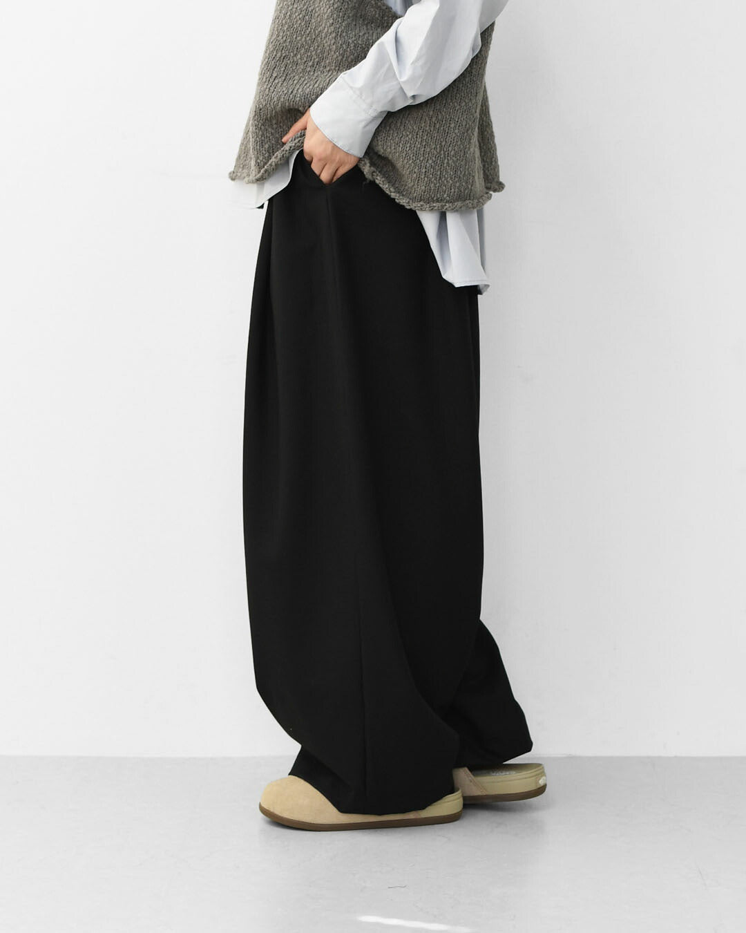 mizuiro ind [ミズイロ インド] wide tuck PT [3-260082] ワイドタックパンツ [2025AW]