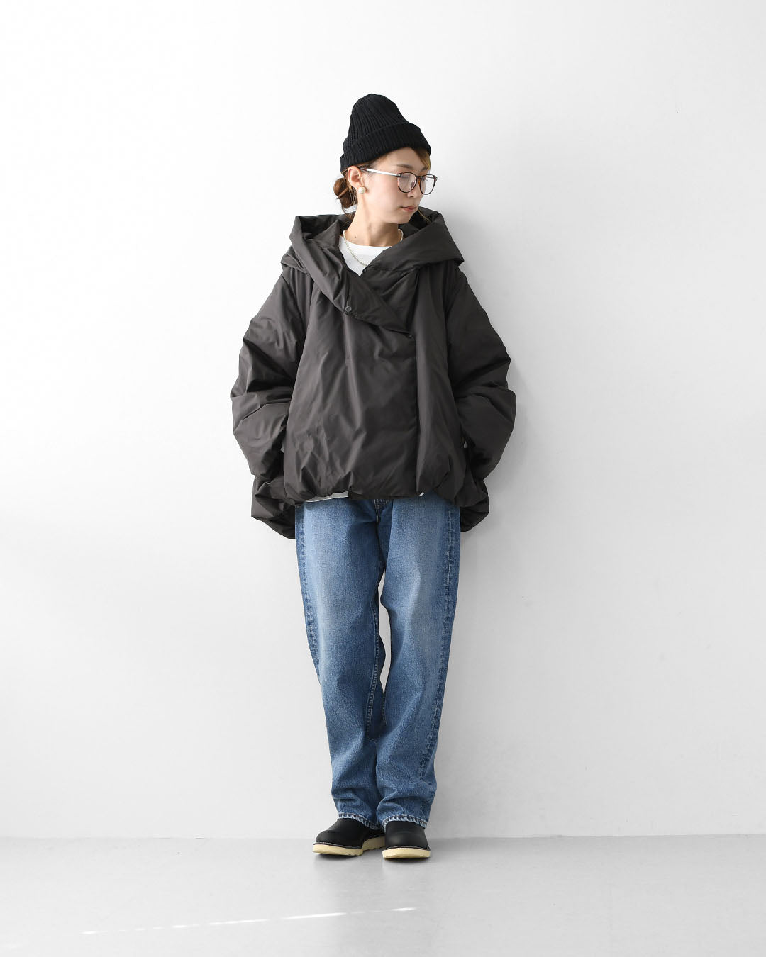 mizuiro ind [ミズイロ インド] hooded short down JK [3-270053] フーデッドショートダウンジャケット・ジャケット・ダウン・フード付き・ショート丈・キレイめ・防寒・あったかい・軽い・LADY'S [2025AW]