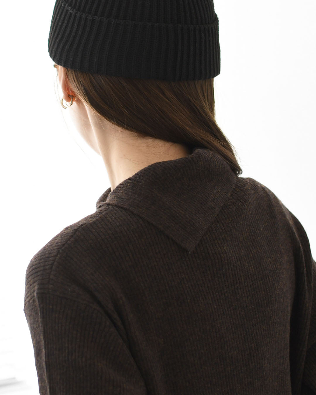 mizuiro ind [ミズイロ インド] rib high neck P/O with button [4-220090] ボタン付きリブハイネックプルオーバー・クルーネック・ワイドシルエット・ゆったりシルエット・LADY'S [2025AW]