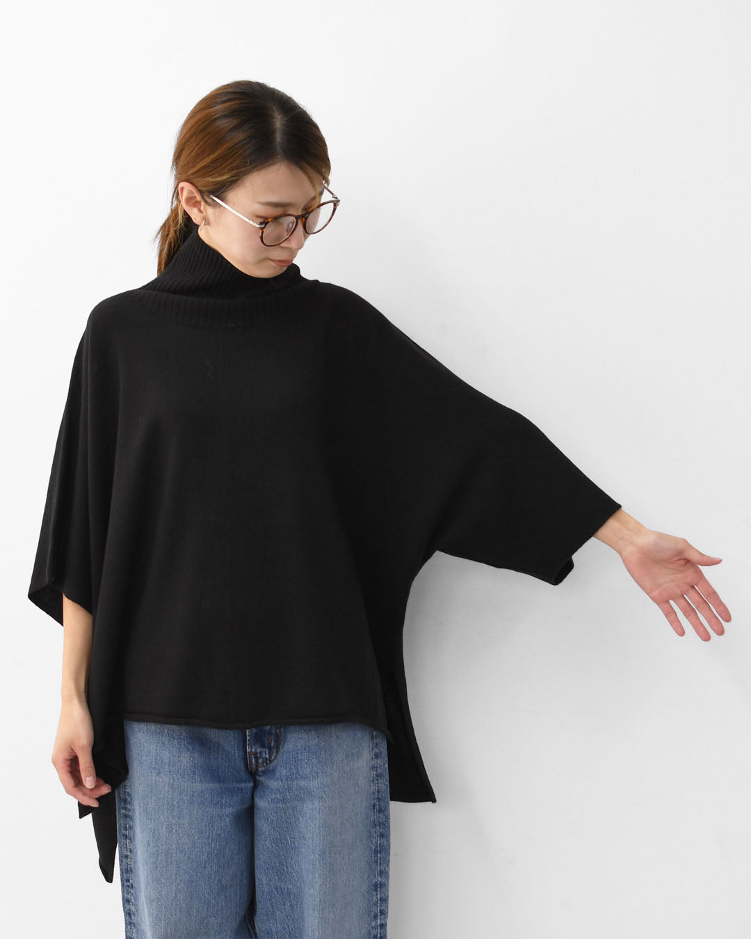 mizuiro ind [ミズイロ インド] poncho like P/O [4-220101] ポンチョライクプルオーバー・ボトルネック・ワイドシルエット・ドレープシルエット・ゆったりシルエット・LADY'S [2025AW]