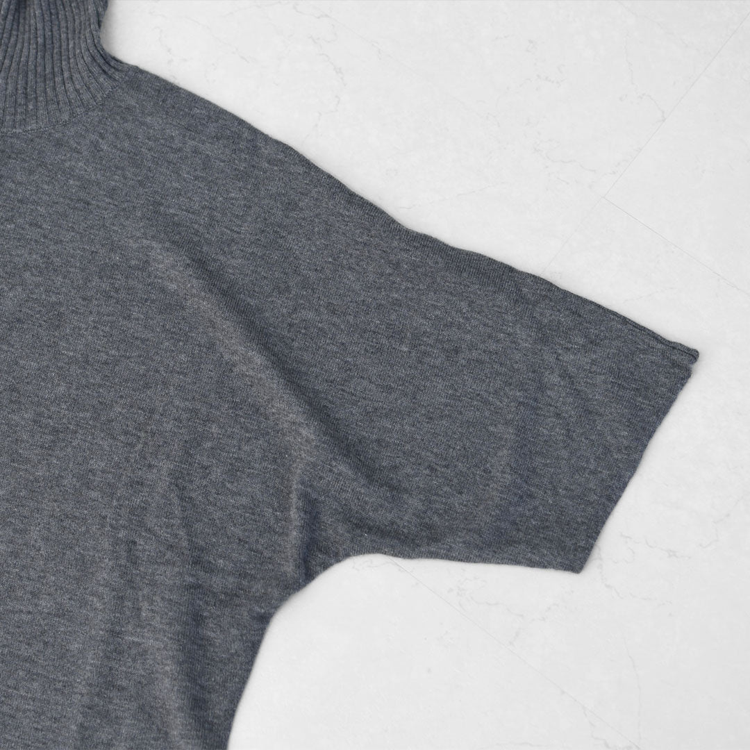 mizuiro ind [ミズイロ インド] poncho like P/O [4-220101] ポンチョライクプルオーバー・ボトルネック・ワイドシルエット・ドレープシルエット・ゆったりシルエット・LADY'S [2025AW]