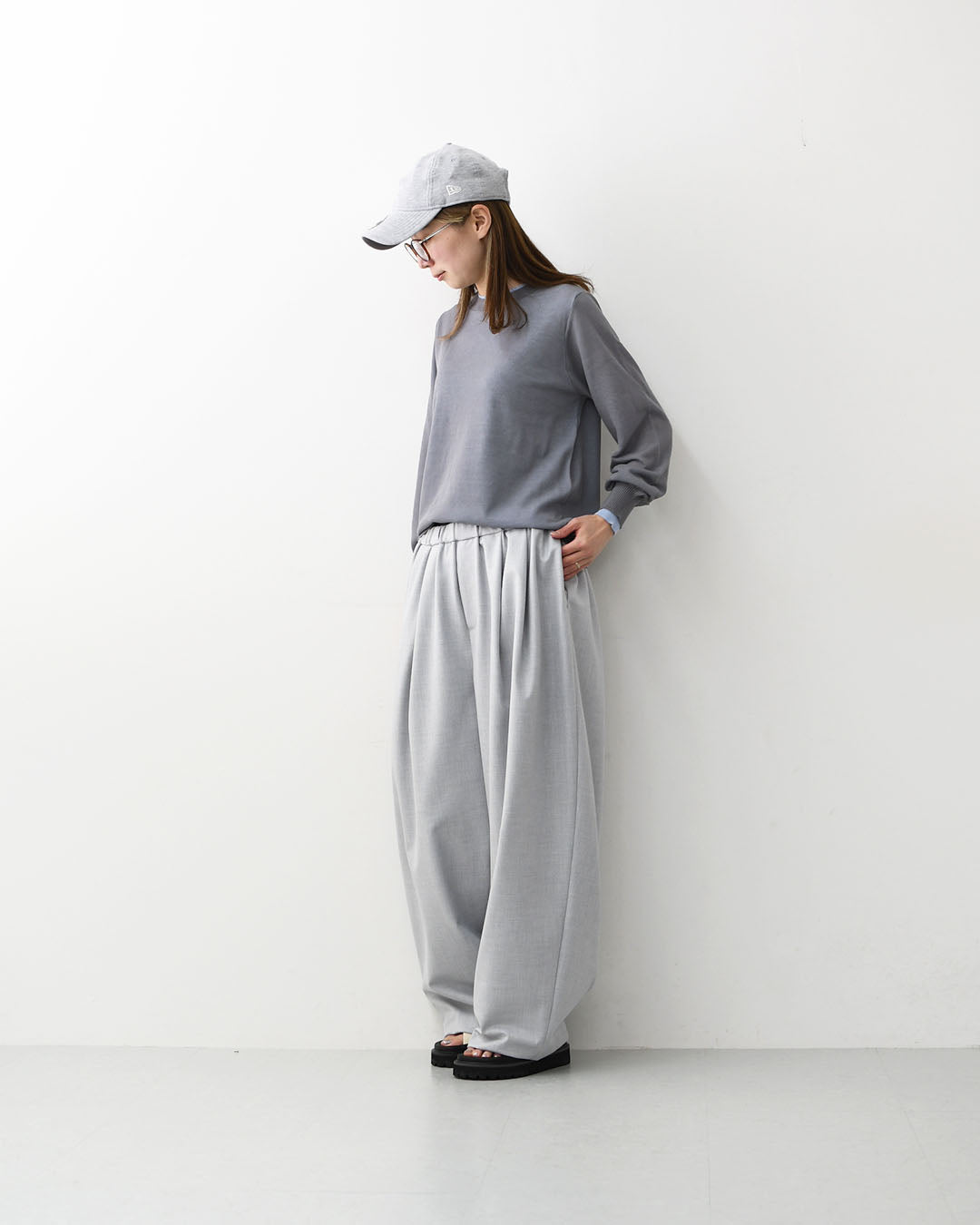 MIDIUMISOLID [ミディウミソリッド] sheer layered crew neck P/O [4-125150] シアーレイヤードクルーネックプルオーバー・インナー・カットソー・シースルー・シアー素材・ゆったりシルエット・シンプル・長袖・透け感・LADY'S [2026SS]