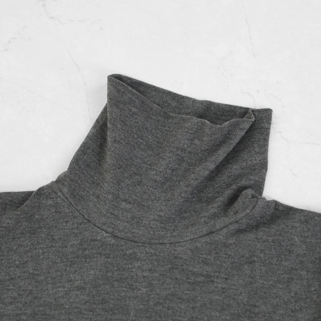 MIDIUMISOLID [ミディウミソリッド] hi-neck round hem PO [4-112209] ハイネックラウンドヘムプルオーバー・インナー・ハイネック・カットソー・長袖・LADY'S [2025AW]