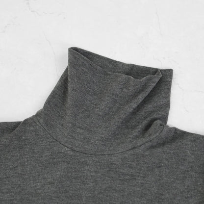 MIDIUMISOLID [ミディウミソリッド] hi-neck round hem PO [4-112209] ハイネックラウンドヘムプルオーバー・インナー・ハイネック・カットソー・長袖・LADY'S [2025AW]