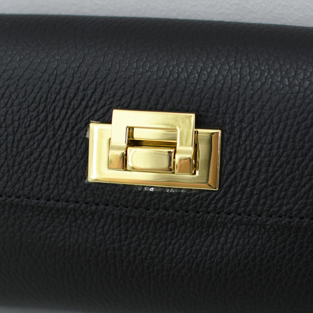 AULENTTI [オウレンティ] ゴールドチェーンショルダーバッグ [107-cat-do] [2025AW]