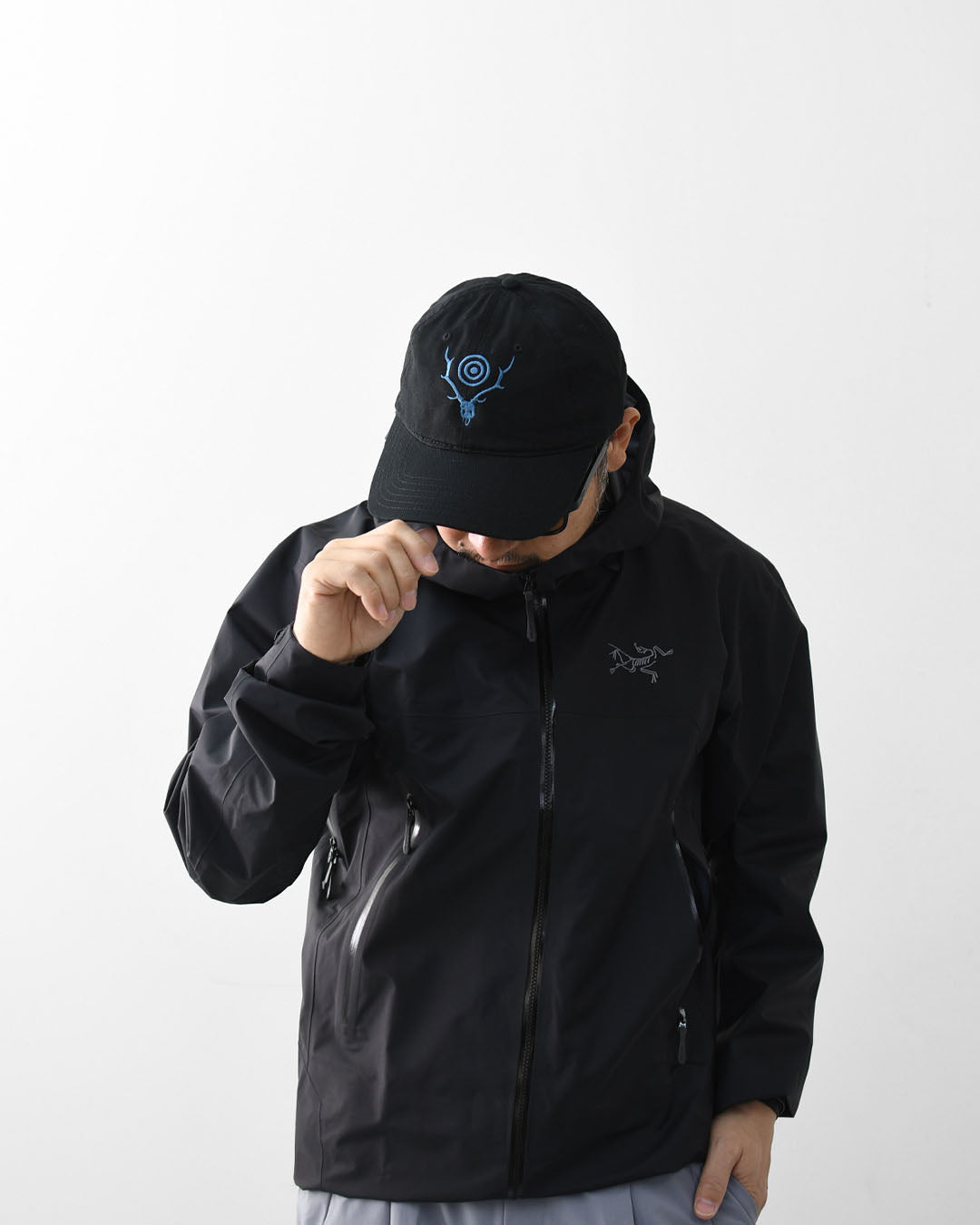 SOUTH2 WEST8 [サウスツーウエストエイト] Strap Back Cap - S&T Emb. [SX611] ストラップキャップ・スカル&ターゲット・MEN'S / LADY'S [2026SS]