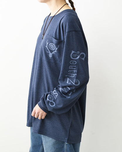 SOUTH2 WEST8 [サウスツーウエストエイト] South2 West8 x Foxfire L/S Round Pocket Tee - SCORON [SX832] ロングスリーブ ラウンドポケットTシャツ -スコーロン-・長袖Tシャツ・ロンT・ポケットT・アウトドア・タウンユース・MEN'S [2026SS]