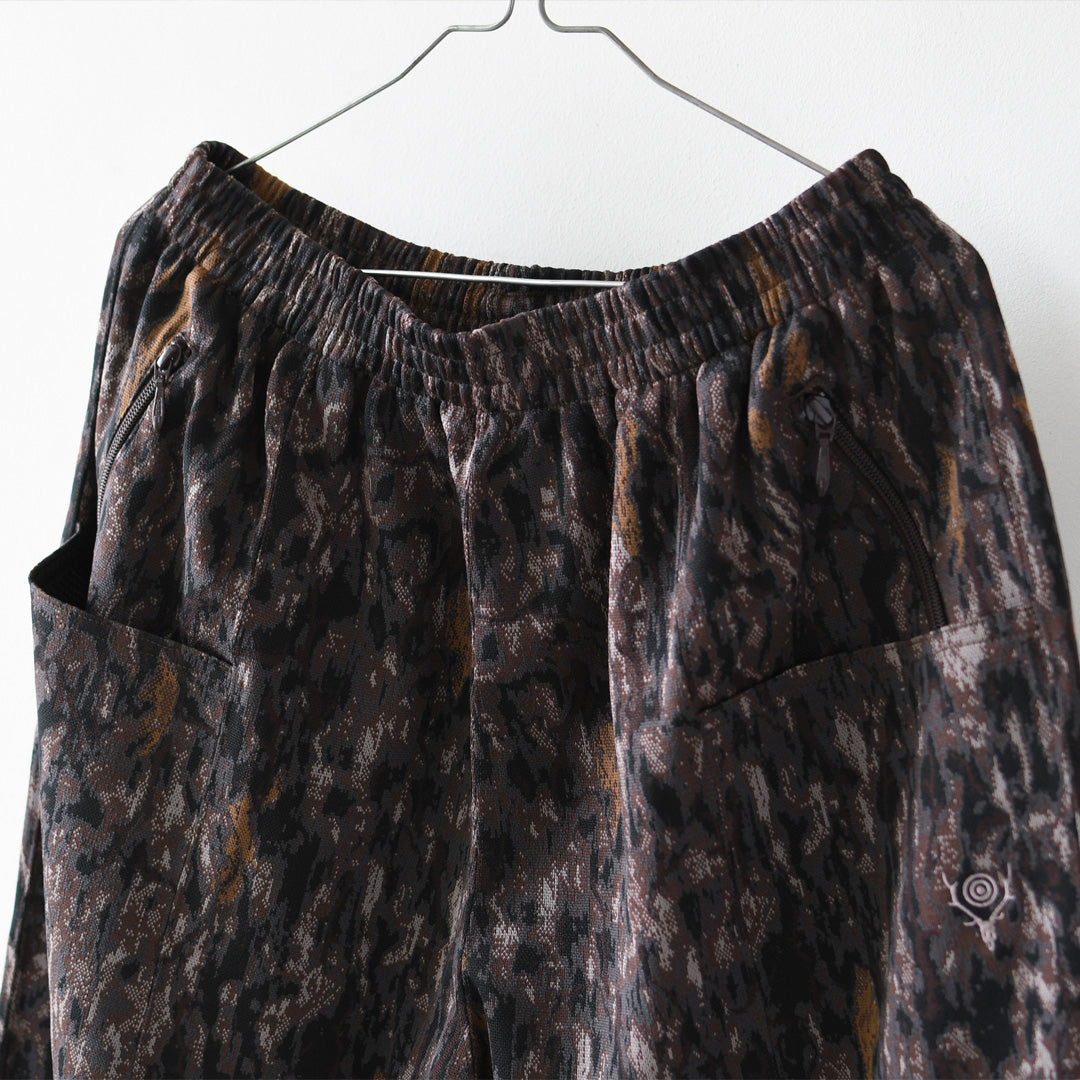 SOUTH2 WEST8 [サウスツーウエストエイト] String C.S Pant - Horn Camo Jq. [TY784] ストリング C.S パンツ ホーンカモジャカード・センターシームパンツ・イージーパンツ・ワイドシルエット・キャンプ・アウトドア・MEN'S [2026AW]