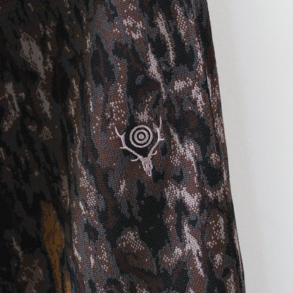 SOUTH2 WEST8 [サウスツーウエストエイト] String C.S Pant - Horn Camo Jq. [TY784] ストリング C.S パンツ ホーンカモジャカード・センターシームパンツ・イージーパンツ・ワイドシルエット・キャンプ・アウトドア・MEN'S [2026AW]