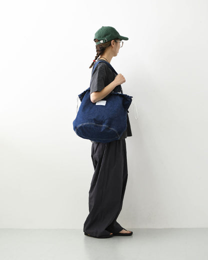 N.P.E NAPRON PATIENTS EFFECTS BAG [エヌピーイーナプロンペイシェントエフェクトバッグ] BLEACHED DENIM PATIENTS BAG XL  [NPE01-7307XL] ブリーチド デニム ペイシェントバッグ XL・ペイシェントバッグ・巾着バッグ・コットンバッグ・MEN'S / LADY'S [2026SS]