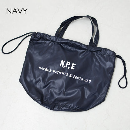 N.P.E [エヌピーイー] PET BOTTLE RECYCLING PACKABLE PATIENTS BAG [NPE01-8888] ペットボトルリサイクリングパッカブルペイシェントバッグ・ペイシェントバッグ・パッカブル・ロゴバッグ・エコバッグ・リサイクル素材・サステナブル・MEN'S / LADY'S [2026SS]