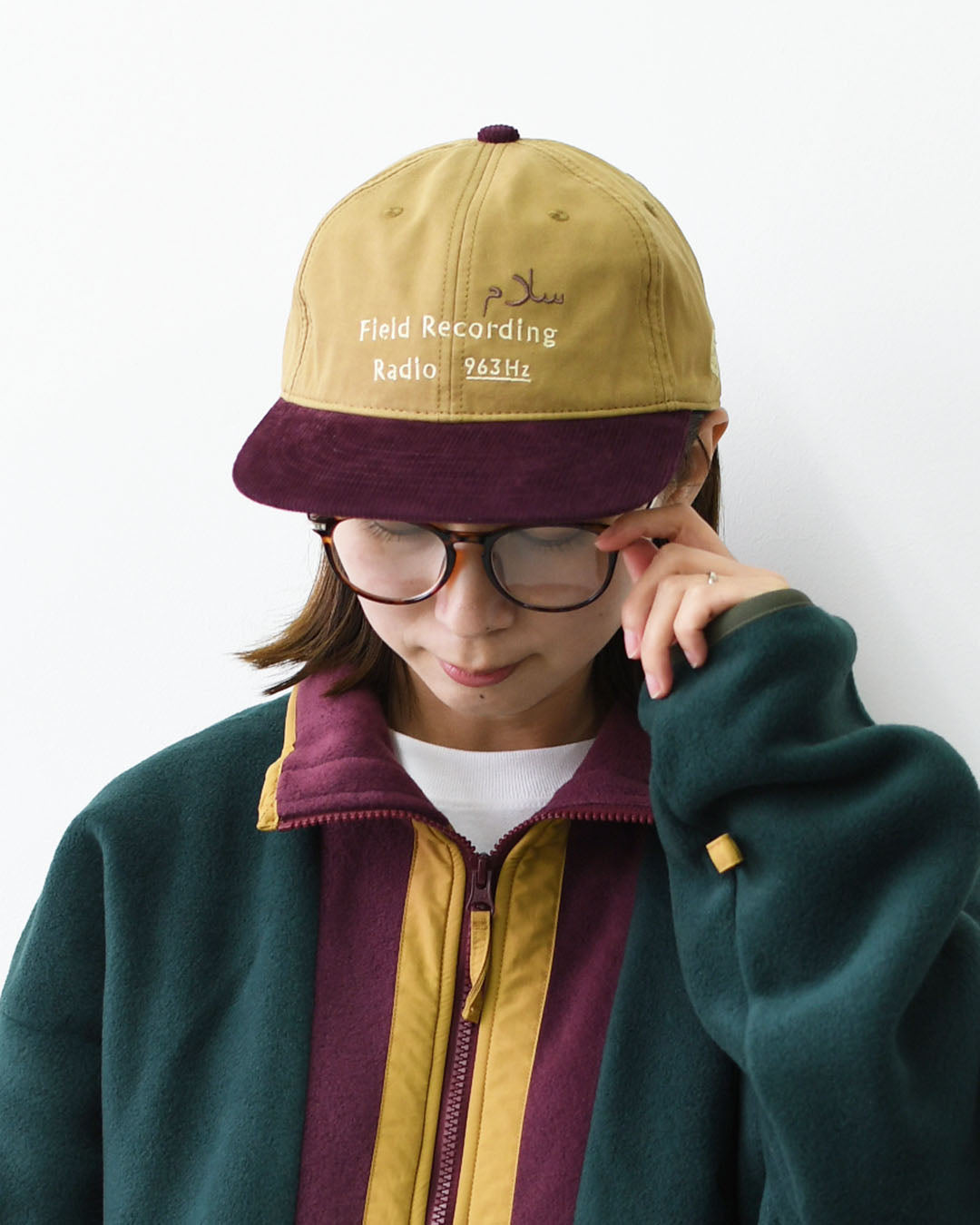 TACOMA FUJI RECORDS [タコマフジレコード] FIELD RECORDING RADIO CAP designed by Noriteru Minezaki [TCM26-018] ロゴキャップ・ベースボールキャップ・刺繍・BROWN×BURGUNDY・MEN'S / LADY'S [2026AW]