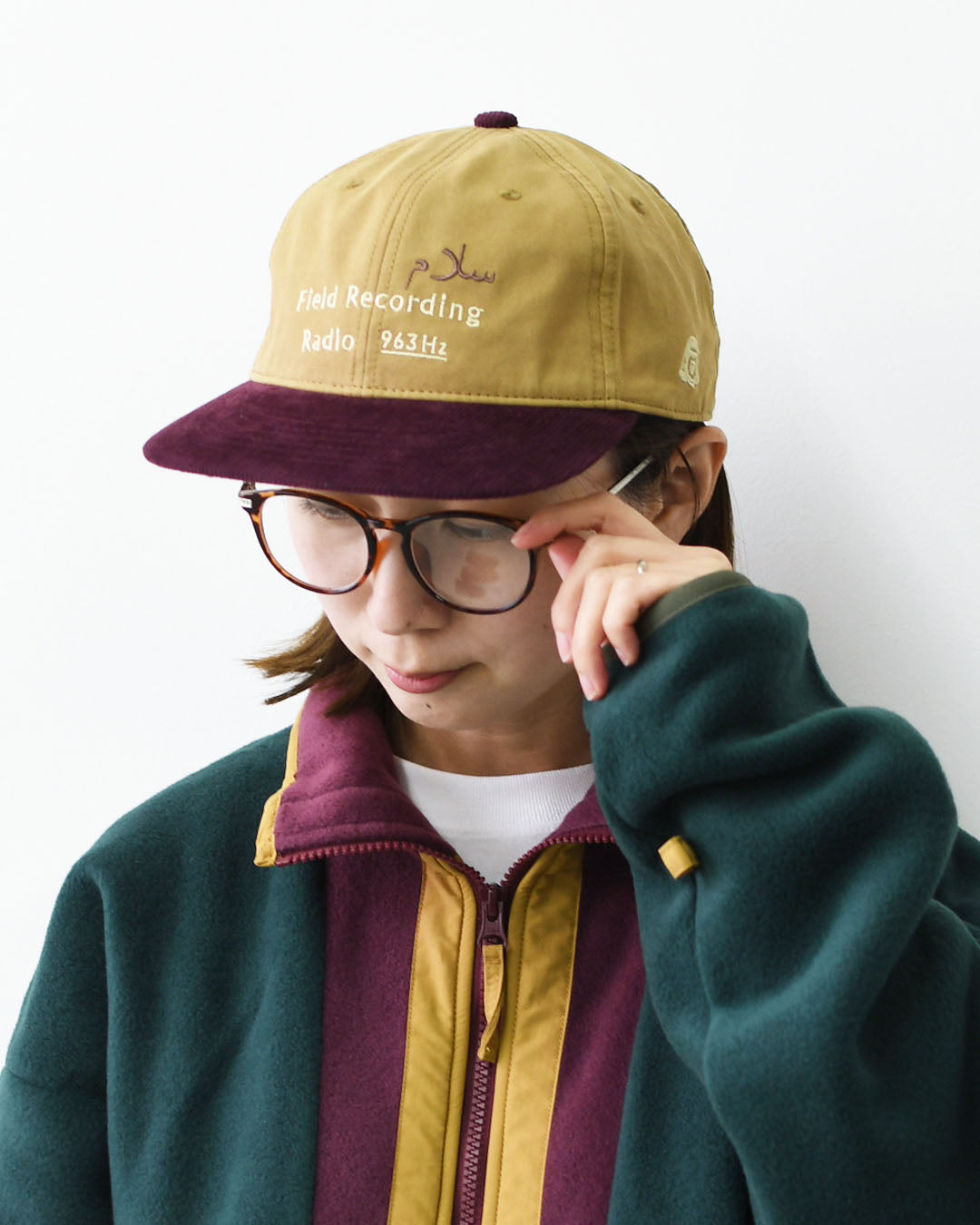 TACOMA FUJI RECORDS [タコマフジレコード] FIELD RECORDING RADIO CAP designed by Noriteru Minezaki [TCM26-018] ロゴキャップ・ベースボールキャップ・刺繍・BROWN×BURGUNDY・MEN'S / LADY'S [2026AW]